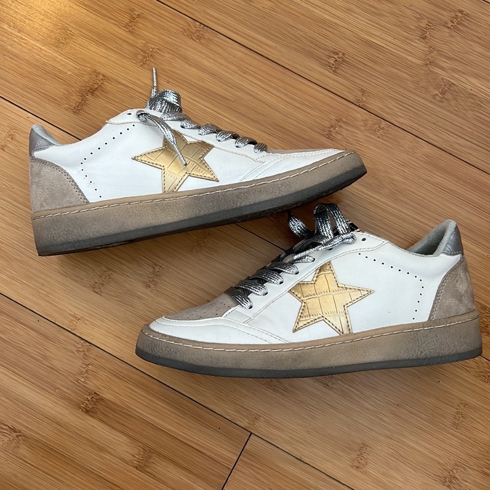 Star sneakers